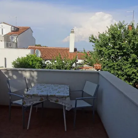 Apartments Mara Mali Losinj Room photo